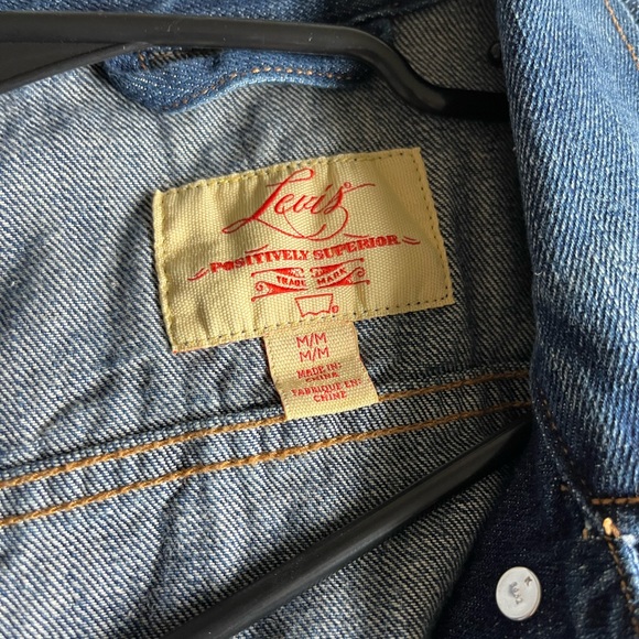 Levi’s “vintage” jacket - Picture 3 of 3
